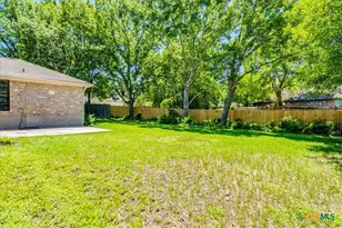 2132 Northcrest Dr, New Braunfels, TX 78130 - Photo 27