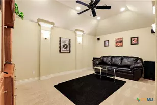 8931 Cimarron Rte, San Antonio, TX 78255 - Photo 23