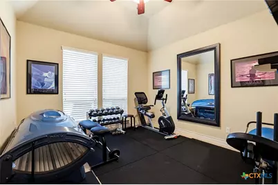 8931 Cimarron Rte, San Antonio, TX 78255 - Photo 15