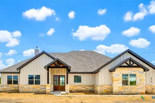 313 Farmhouse Dr, Marion, TX 78124 - Photo 1