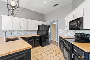 2010 Shadow Ridge Rd, Harker Heights, TX 76548 - Photo 17