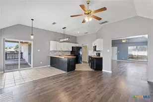 2010 Shadow Ridge Rd, Harker Heights, TX 76548 - Photo 15