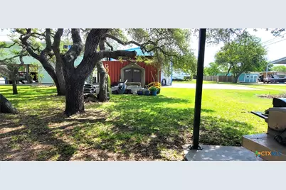 911 W Madison Avenue, Port O'Connor, TX 77982 - Photo 45