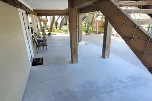 911 W Madison Ave, Port O'Connor, TX 77982 - Photo 21