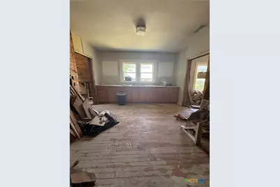 816 N 2nd Street, Temple, TX 76501 - Photo 17