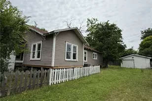 816 N 2nd St, Temple, TX 76501 - Photo 3