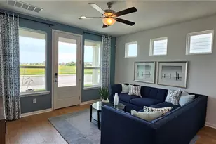 2177 Hofstaat, New Braunfels, TX 78130 - Photo 3