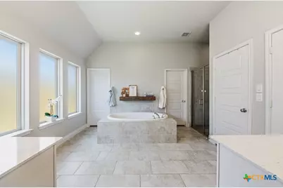 2964 Coral Way, Seguin, TX 78155 - Photo 19