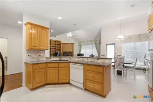 103 Eton Green, Victoria, TX 77904 - Photo 13
