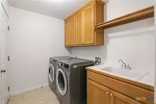 103 Eton Green, Victoria, TX 77904 - Photo 35