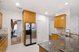 103 Eton Green, Victoria, TX 77904 - Photo 11