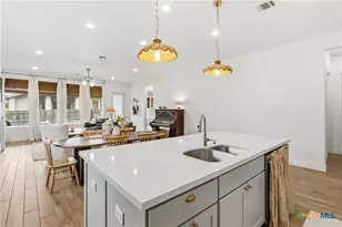 612 Vireos St, New Braunfels, TX 78132 - Photo 19