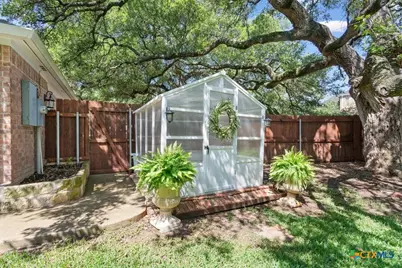 200 Carriage House Road, Salado, TX 76571 - Photo 33