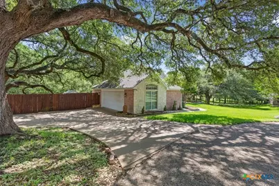 200 Carriage House Road, Salado, TX 76571 - Photo 41