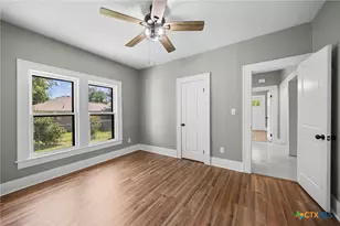 617 N Beal St, Belton, TX 76513 - Photo 17