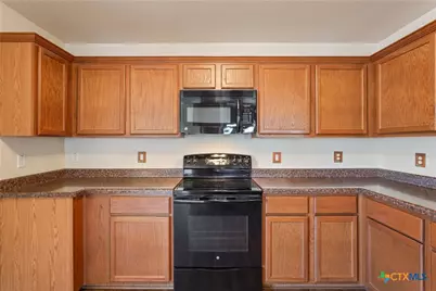 2002 Jefferson Court, Belton, TX 76513 - Photo 7