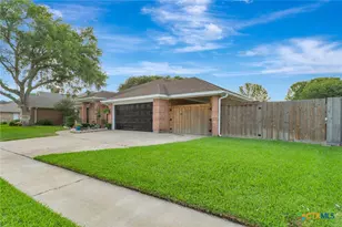617 Brocton St, Victoria, TX 77904 - Photo 33