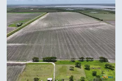 57 Tillery, Port Lavaca, TX 77979 - Photo 13