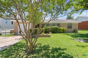 905 S 40th St, Temple, TX 76501 - Photo 1