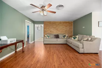 740 Willowick Drive, Port Lavaca, TX 77979 - Photo 9