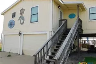 739 Marshall Johnson Ave, Port Lavaca, TX 77979 - Photo 5