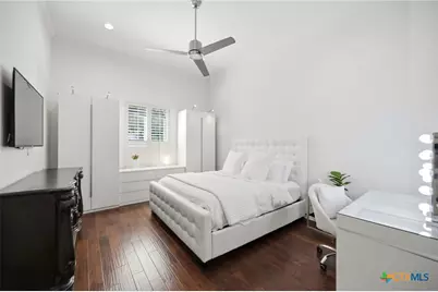 10210 Oak Forest Way, New Braunfels, TX 78132 - Photo 31