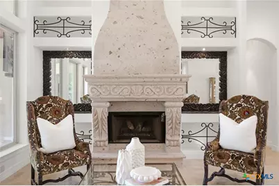 10210 Oak Forest Way, New Braunfels, TX 78132 - Photo 11