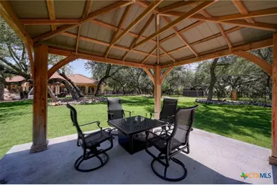 10210 Oak Forest Way, New Braunfels, TX 78132 - Photo 39