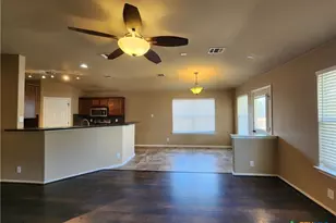 246 Crane Crest Dr, New Braunfels, TX 78130 - Photo 7