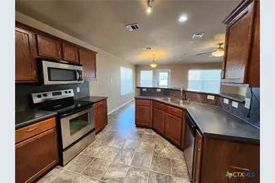 246 Crane Crest Drive, New Braunfels, TX 78130 - Photo 11