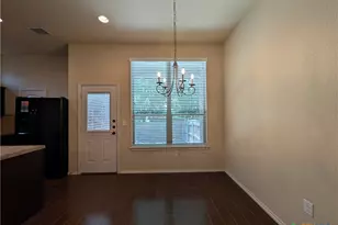 622 Creekside Cir, New Braunfels, TX 78130 - Photo 11