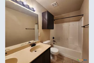 622 Creekside Circle, New Braunfels, TX 78130 - Photo 17
