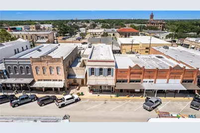 130 E Main Street, Cuero, TX 77954 - Photo 9