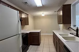 1642 W County Line Rd, New Braunfels, TX 78130 - Photo 13