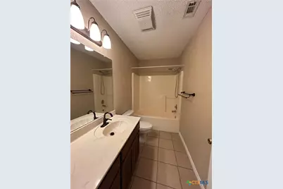 1642 W County Line Road, New Braunfels, TX 78130 - Photo 23