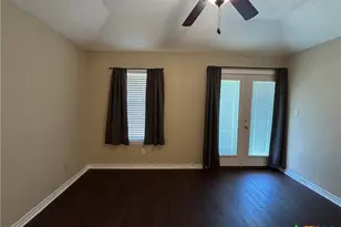 1642 W County Line Rd, New Braunfels, TX 78130 - Photo 17