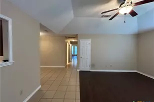 1642 W County Line Rd, New Braunfels, TX 78130 - Photo 5