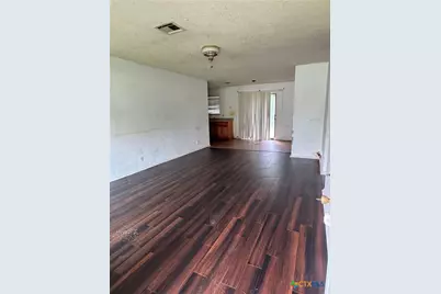 1128 Lindsey Circle, Belton, TX 76513 - Photo 3
