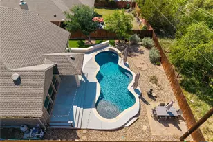 225 Kirkhill St, Hutto, TX 78634 - Photo 3
