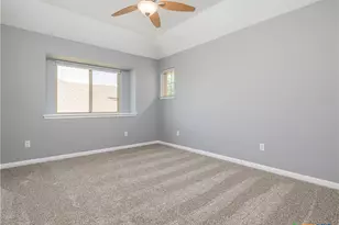 225 Kirkhill St, Hutto, TX 78634 - Photo 23