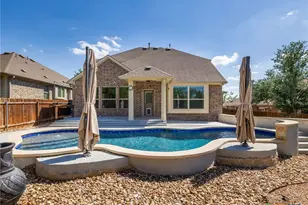 225 Kirkhill St, Hutto, TX 78634 - Photo 35