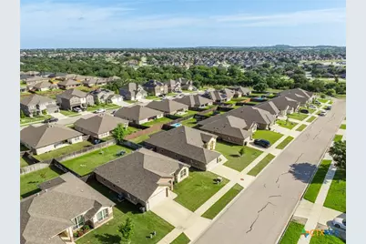 8303 Grayson Trail, Killeen, TX 76542 - Photo 5