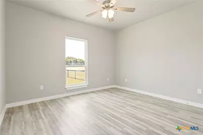 768 Burges Street, Seguin, TX 78155 - Photo 27