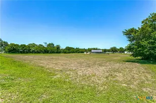 768 Burges St, Seguin, TX 78155 - Photo 35