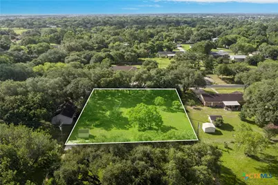 404 Blyth Road, Victoria, TX 77904 - Photo 11