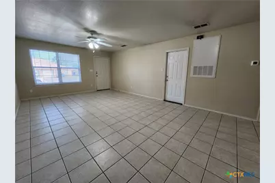 1146 Misty Acres Drive, New Braunfels, TX 78130 - Photo 3