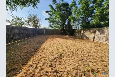 1146 Misty Acres Drive, New Braunfels, TX 78130 - Photo 13