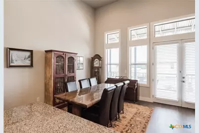 1121 N Academy Avenue #B, New Braunfels, TX 78130 - Photo 5