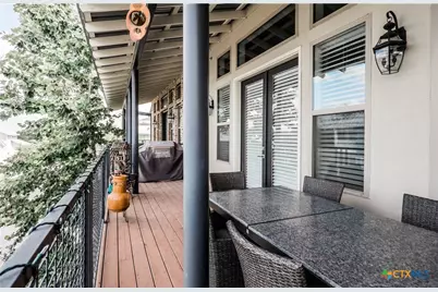 1121 N Academy Avenue #B, New Braunfels, TX 78130 - Photo 15
