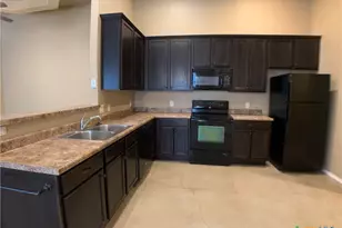 224 Anne Louise Dr, New Braunfels, TX 78130 - Photo 9